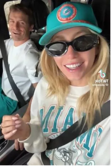 NFL by Abercrombie Miami Dolphins Graphic Oversized Sunday Crew worn by Alix Earle on her Tiktok Post on November 3, 2024