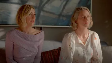 Guizio Rosaly Sweater worn by Grace (Heidi Gardner) as seen in Shrinking (S02E03)