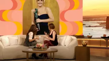 125mm Mora Platform Pumps worn by Anna Kendrick as seen in The Drew Barrymore Show on  November 5, 2024