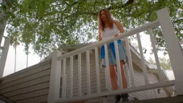 Levis 501 '90s Women's Shorts worn by Alice (Lukita Maxwell) as seen in Shrinking (S02E04)