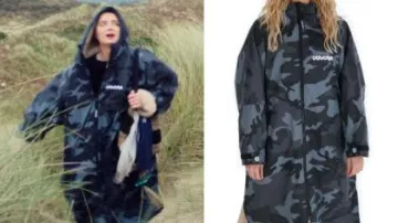 Atuendos de Bad Sisters: Becka Garvey (Eve Hewson) usa una chaqueta de camuflaje en el episodio 4 de la temporada 2