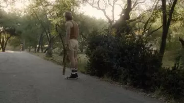 Outfits of Dahmer TV series : Evan Peters wears Keds Hi Top sneakers to portray Jeffrey Dahmer in season 1, episode 3