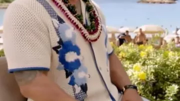 Dwayne Johnson is wearing White Floral Knit Shirt in Good Morning America on November 25, 2024