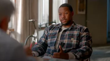 Carhartt Loose Fit Heavyweight Flannel Long-Sleeve Plaid Shirt of Sean (Luke Tennie) as seen in Shrinking (S02E08)