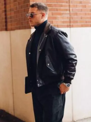 Movado Stainless Steel & Blue Series 800 portée par Christian McCaffrey sur le compte Instagram @49ers