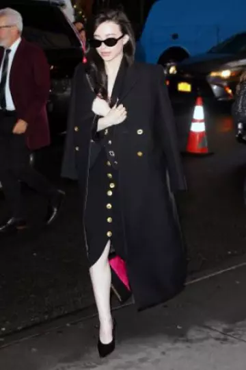 Saint Laurent L’entracte Slingback Pumps in Satin Crepe worn by Mikey Madison at CBS Mornings on December 5, 2024