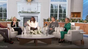 Kobi Halperin Alexi Pants in Ivy worn by Natalie Morales as seen in The Talk on December 5, 2024