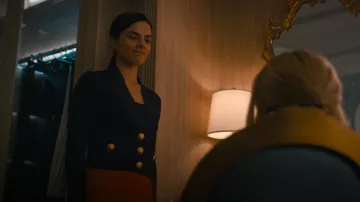 Cárdigan recortado de Balmain usado por Cece Carroway (Sara Silva) como se ve en Cruel Intentions (T01E08)