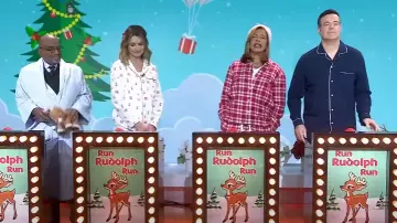 J. Crew Pajama set in cotton jersey blend in Navy worn by Carson Daly as seen in Today on December 6, 2024