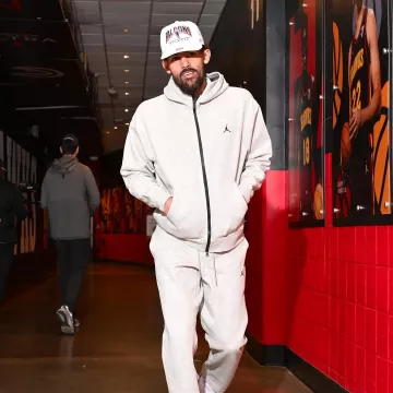47 Marca Atlanta Falcons White Coltrane Hat usado por Trae Young en la cuenta de Instagram @atlhawks