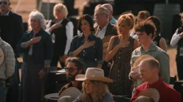 Doen Allene Dress In Bedford Floral worn by Beth Dutton (Kelly Reilly) as seen in Yellowstone (S05E13)