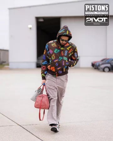 Maison Mihara Yasuhiro Taupe Grey Baggy Cargo Pants worn by Cade Cunningham on the Instagram account @detroitpistons
