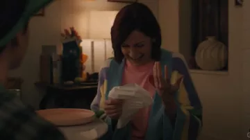 Essentiel Amberes Cárdigan kimono a rayas usado por Elsbeth Tascioni (Carrie Preston) como se ve en Elsbeth (S02E07)