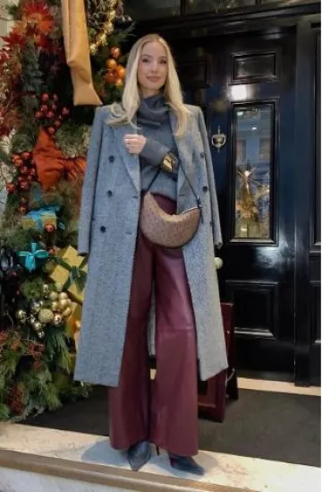 Etro Leather and Velvet Court Shoes in Grey worn by Leonie Hanne on her Instagram Post on December 12, 2024