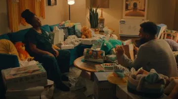 Pijama de una pieza de franela Madewell para la hora de dormir en cuadros de Reywood usado por Carla Owens (Teyonah Parris) como se ve en No Good Deed (S01E08)