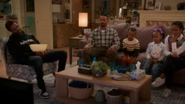 Nike Dunk High Retro worn by Poppa (Damon Wayans) as seen in Poppa's House (S01E08)
