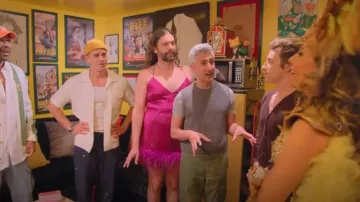Vestido Retrofete Susana usado por Jonathan Van Ness como se ve en Queer Eye (S09E03)