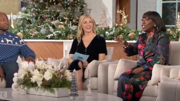 INC International Concepts Wide-Leg Satin Pants worn by Sheryl Underwood as seen in The Talk on December 12, 2024