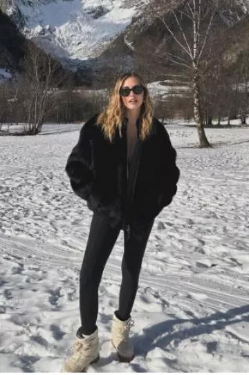 The North Face Skims Refina Bodysuit in Onyx worn by Chiara Ferragni on her Instagram Post on December 15, 2024