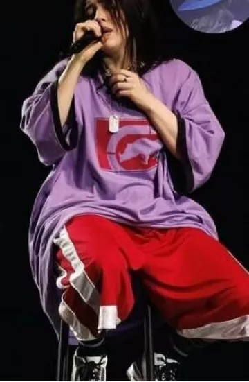 Air Jordan 3 Cement Grey worn by Billie Eilish at Hit Me Hard and Soft Tour: Los Angeles Night 3 on December 17, 2024