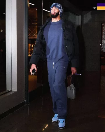 Prada Marble Grey Brique Crossbody Bag worn by Anthony Davis on the Instagram account @lakers