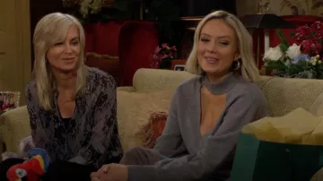 Camisa de seda Margee del Club Monaco usada por Ashley Abbott (Eileen Davidson) como se ve en The Young and the Restless el 10 de diciembre de 2024