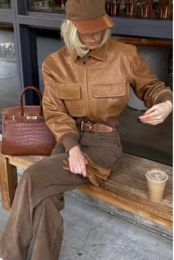 Hermes Birkin 40Cm Cognac Crocodile worn by Elsa Hosk on her Instagram Post on December 23, 2024