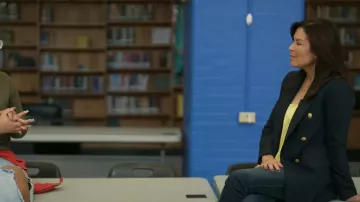 Blazer de los capitanes de Banana Republic usado por Meg Oliver visto en CBS Mornings el 27 de diciembre de 2024