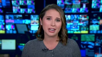 Reiss Sandy Wool Sweater Dress worn by Elizabeth Schulze as seen in Good Morning America on December 27, 2024