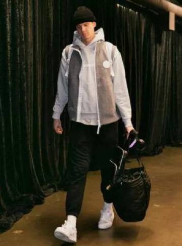 Bape Sk8 Sta #3 M1 White Metallic Trim worn by Gradey Dick on the Instagram account @raptors