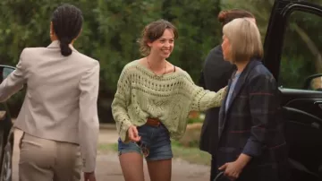 Urban Outfitters Slub Open Stitch Jumper worn by Olivia Stern (Elizabeth Roberts) as seen in The Split (S04E01)