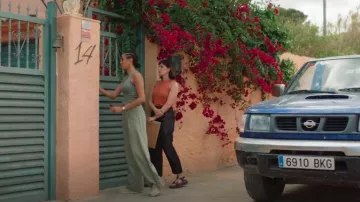 FatFace Ambie Black Flatform Buckle Sandals worn by Nina Defoe (Annabel Scholey) as seen in The Split (S04E02)