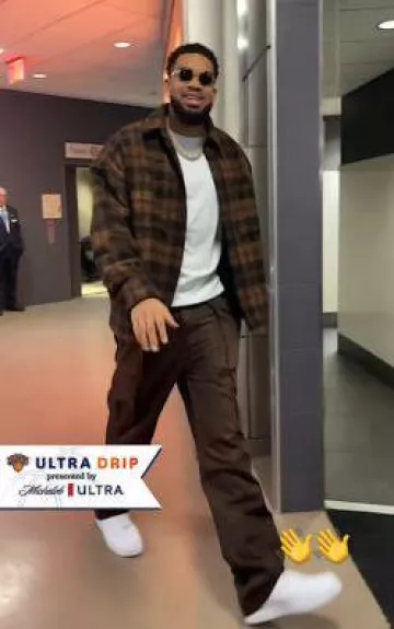 Nike Air Force 1 Low White usadas por Karl-Anthony Towns en la cuenta de Instagram @cavs