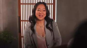 Zadig & Voltaire Christy Camisole en jacquard de soie porté par Ruby (Stephanie Hsu) comme on le voit dans Laid (S01E03)