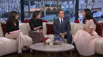 Jason Wu Floral Print Crepe de Chine Midi Skirt worn by Hallie Jackson as seen in Today on December 31, 2024