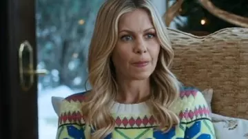 Home Sweet Christmas Candace Cameron Sweater of Sophie Marlow (Candace Cameron-Bure) in Home Sweet Christmas