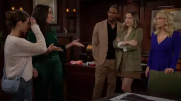 Alice + Olivia Dylan High Rise Wide Leg Pants worn by  Ivy Forrester(Ashleigh Brewer) as seen in The Bold and the Beautiful on December 26, 2024