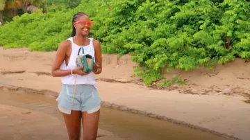 Celine S019 Lunettes de soleil en acétate œil de chat Fard à joues Rose Rouge Verres miroir CL40019I portés par Ubah Hassan comme on le voit dans Les vraies femmes au foyer de New York (S15E13)