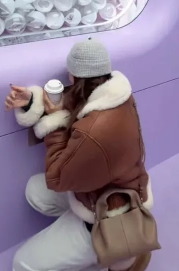 Chrome Hearts Gray Cashmere Silver Button Beanie worn by Lisa on her Instagram Story on January 8, 2025