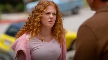 Mondo Mondo Tropicana Necklace In Gold worn by Summer (Rachel Stubington) as seen in Shrinking (S02E12)