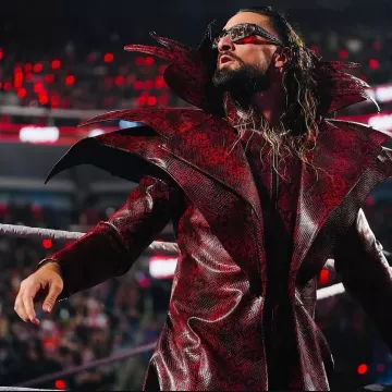 Red Snake Print Coat of Roman Reigns on the Instagram account @asanchezfashion