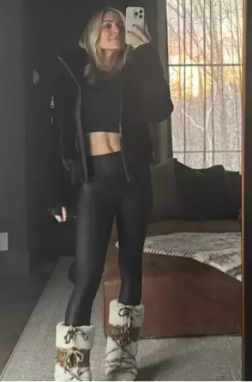 Sam. Nala Hooded Sherpa Jacket worn by Kristin Cavallari on her Instagram Story on January 11, 2025