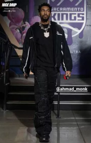 Zapatillas Balenciaga Black Runner usadas por Malik Monk en la cuenta de Instagram @ahmad_monk