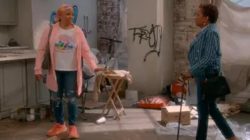 Hoka Bondi 8 Sneakers worn by Regina Upshaw (Kim Fields) as seen in The Upshaws (S06E06)