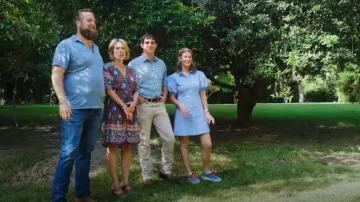 Bohemian Women's Boho Button Up Split Floral Print Flowy Party Dress worn by Erin Napier as seen in Home Town (S09E03)