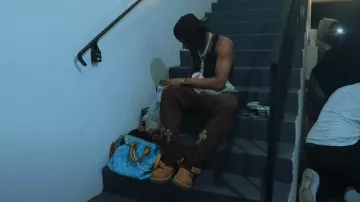 Louis Vuitton Timberland Beige Harness Boots usados por Lil Baby en Lil Baby - By Myself Feat Rod Wave & Rylo Rodriguez (Video Musical Oficial)