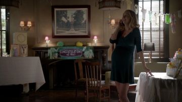 La robe Anthropologie de Caroline Forbes dans The Vampire Diaries