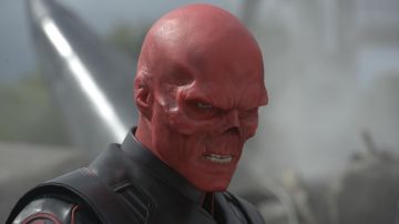 The costume of the Red Skull (Hugo Weaving) in Captain America : The First Avenger