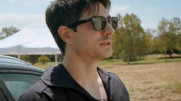 Sunglasses Wayfarer Theo Cooper (Brandon Routh) in 400 Days