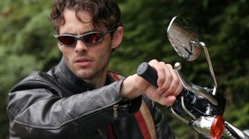 The leather jacket of Cyclop / Scott Summers (James Marsden) in X-Men : Days of Future Past